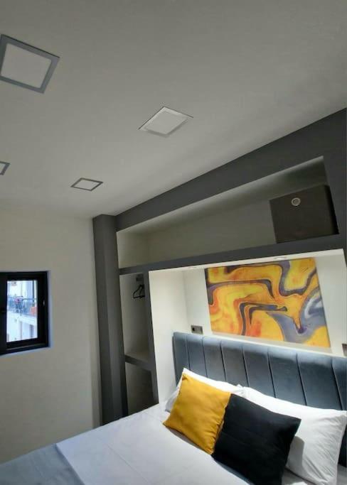 Faronita - Luxury Apt In The Heart Of カラマタ エクステリア 写真